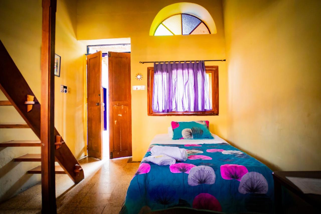 Hostal Jardin Escondido Vilcabamba Luaran gambar