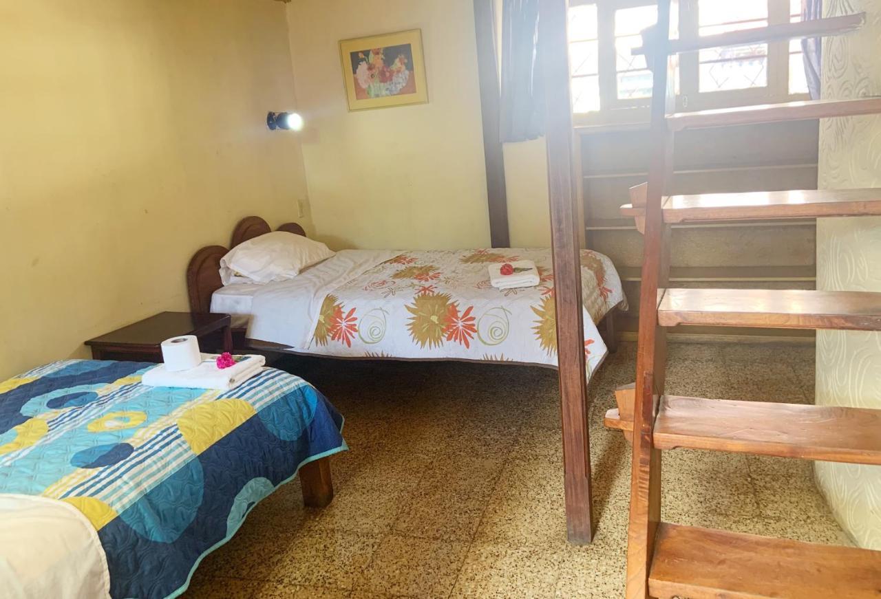 Hostal Jardin Escondido Vilcabamba Luaran gambar